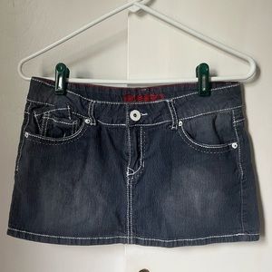Bongo mini skirt y2k